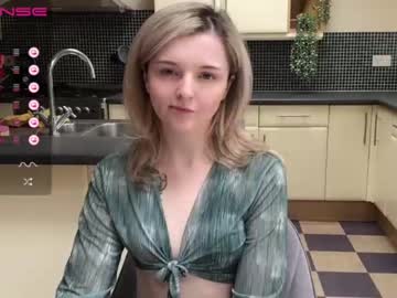 hot cam girl lucydelovely image #3008416