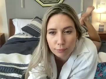 hot cam girl theresasugartits image #2017039