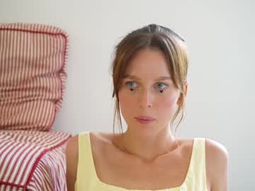 hot cam girl ellaa91 image #1387218