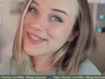 hot cam girl mia_milagros image #1417299