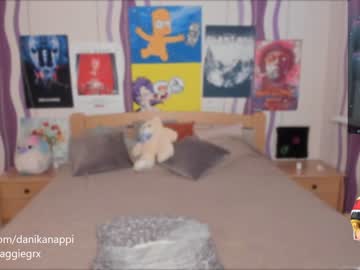 hot cam girl danikanappi image #3835377