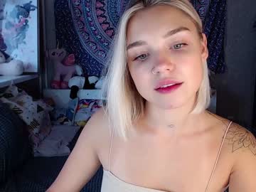 hot cam girl babyfromtheforest image #2072966