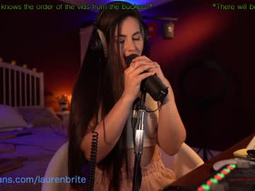 hot cam girl laurenbrite image #1407358