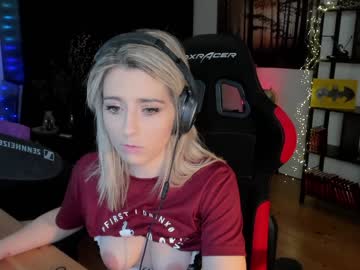 hot cam girl kimilee22 image #3133741