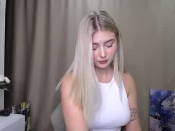 hot cam girl cute18cute image #3637866