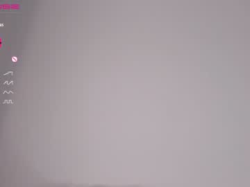 hot cam girl pearlmiles image #3296586