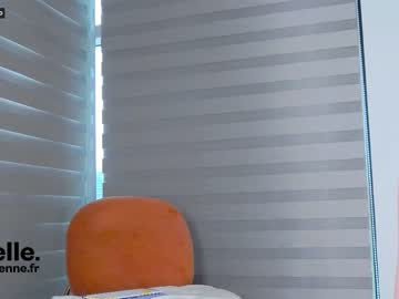 hot cam girl belle_adrienne image #3742685