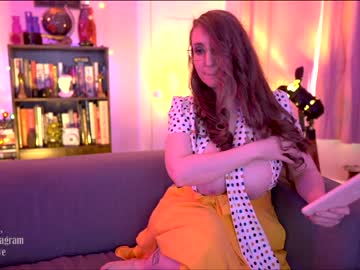 hot cam couple task_manager image #964834