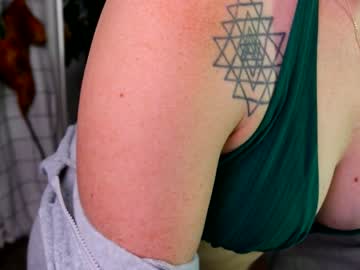 hot cam girl maeveminx image #2830699