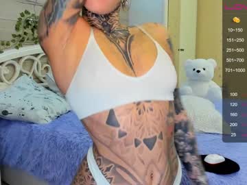 hot cam girl nickyneck image #901978
