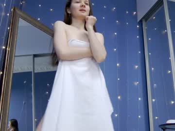 hot cam girl kriskras__ image #3845158