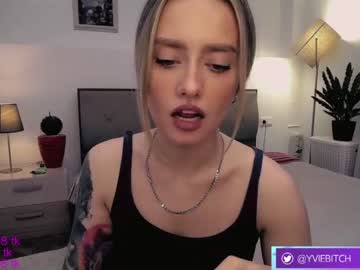 hot cam girl _yvie_ image #2846504