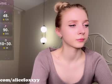 hot cam girl oh_honey_ image #4352029
