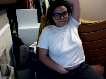 hot cam girl yveonyx image #2053847