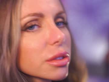 hot cam girl eva_fashionista image #3761824