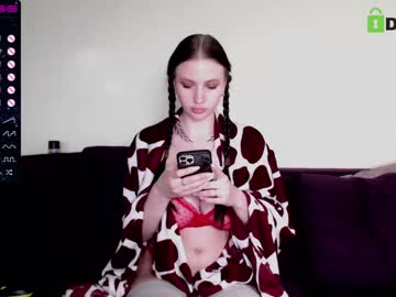 hot cam girl fallen_angel_18 image #2408208