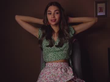 hot cam girl cuteelsa_ image #3873307