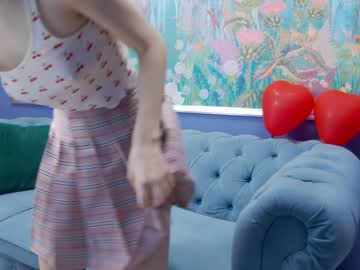 hot cam girl kriskras__ image #2575454