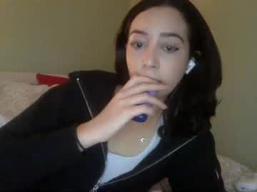 hot cam girl cherrychapsticc image #3923047