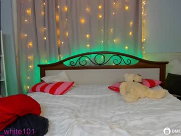 hot cam girl foxhilary image #690107