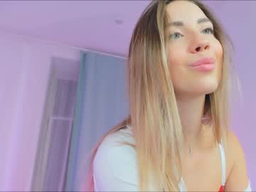hot cam girl emmi_rosee image #4117934