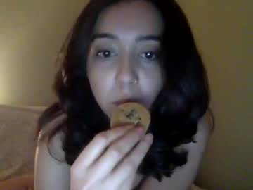hot cam girl cherrychapsticc image #3919853