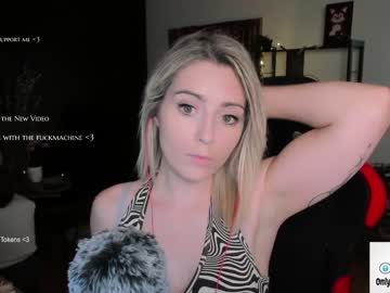hot cam girl kimilee22 image #1319581