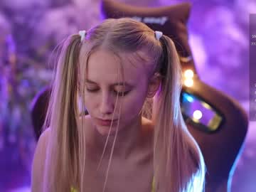 hot cam girl angeellina image #3832594