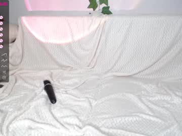 hot cam girl shycinderella image #2427262
