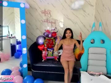 hot cam girl sweet_littleee image #1575607