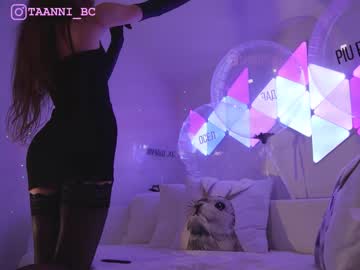 hot cam girl taanni_bc image #3526983