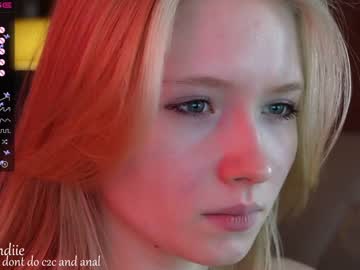 hot cam girl bestblondiiecb image #2574629