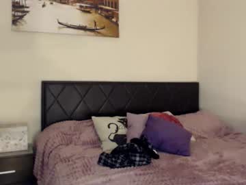 hot cam girl hugetittiesgerda image #1987655