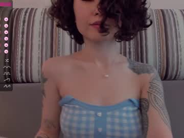 hot cam girl lu_blu image #2640623