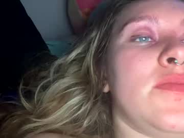 edmcouplee hot cam