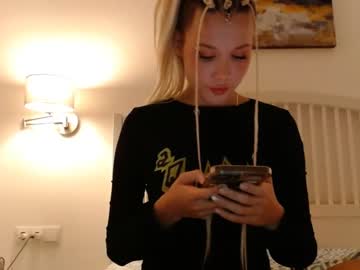 hot cam girl bitter_moon image #2659092