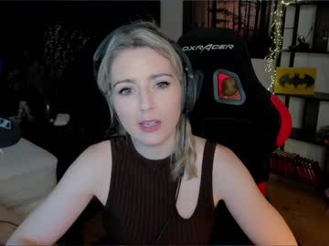 hot cam girl kimilee22 image #3186440