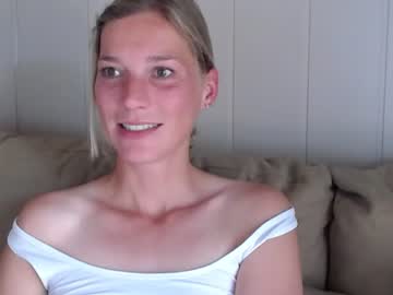 hot cam couple joannadea image #2961684