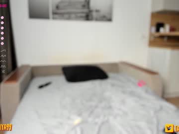 hot cam girl chloetaya image #790283