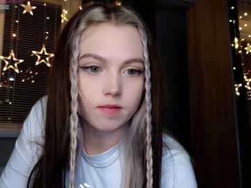 hot cam girl small_blondee image #3794435