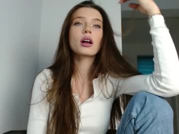 hot cam girl isia_slay image #1673642