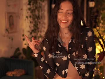 hot cam girl effylowell_ image #3656495
