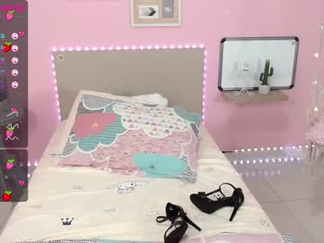 hot cam girl little_effy18 image #1229644