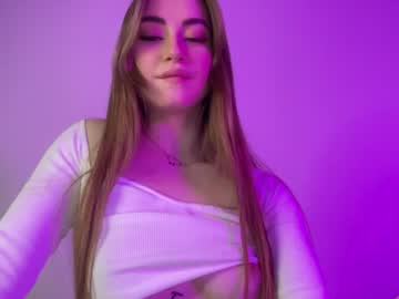 hot cam girl strawberryjamx image #2367461