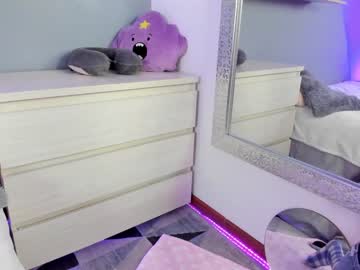 hot cam girl saschaholmen image #2055357
