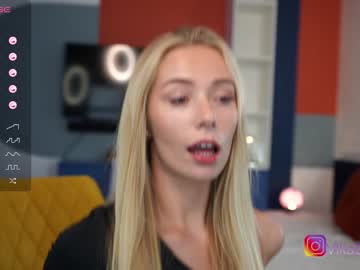 hot cam girl vika54784 image #3437568
