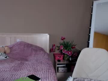 hot cam girl hugetittiesgerda image #4340769