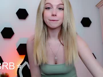 hot cam girl small_blondee image #3057488