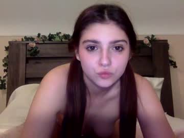 hot cam girl universitybabyxoxo image #2277551