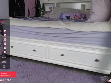 hot cam girl crimsonkitten image #4399938